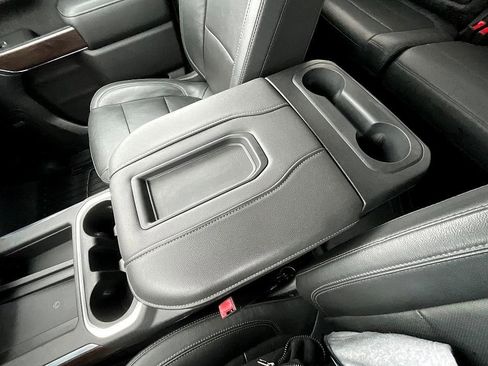 Used 2019 GMC Sierra 1500 SLT w/ SLT Premium Plus Package image 30