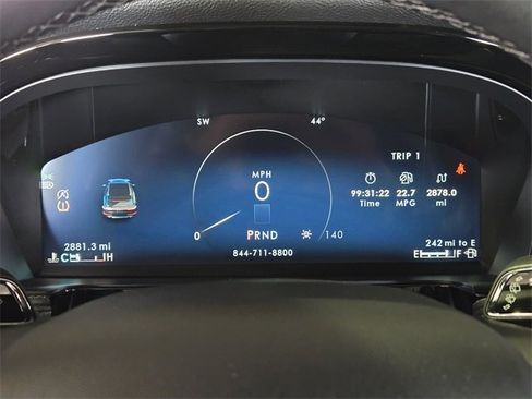 New 2025 Lincoln Corsair FWD w/ Equipment Group 101A image 15