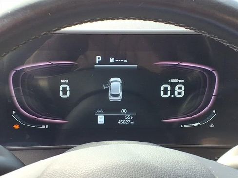 Used 2024 Kia Sportage EX image 29