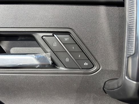 New 2026 GMC Hummer EV SUV image 22