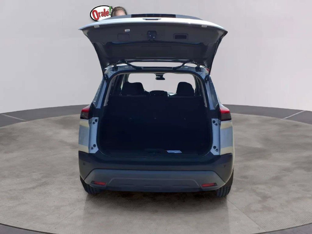 Certified 2023 Nissan Rogue SV FWD image 18