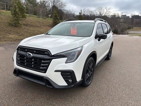 Used 2023 Subaru Ascent Onyx Edition Limited image 8