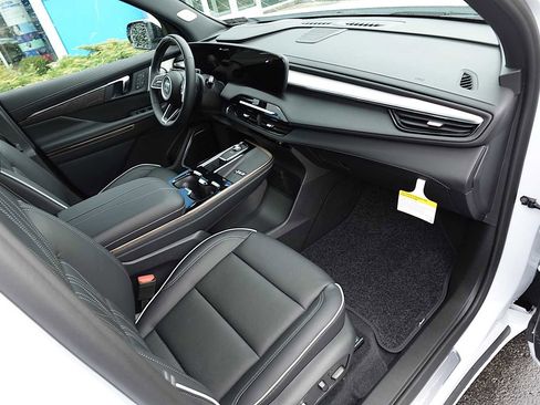 New 2026 Buick Enclave Avenir w/ Super Cruise Package image 34