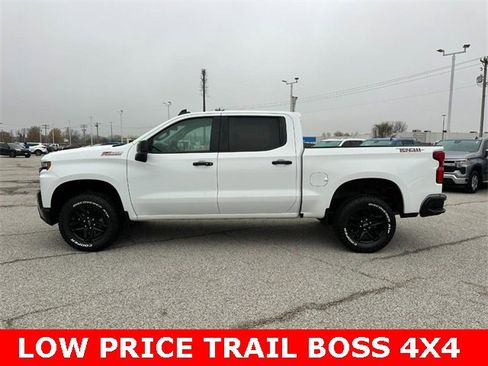 Certified 2021 Chevrolet Silverado 1500 LT Trail Boss w/ Convenience Package II image 2
