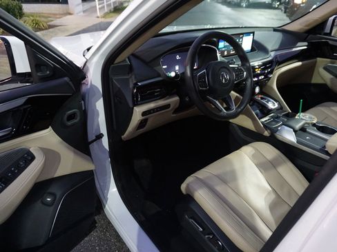 Used 2023 Acura MDX SH-AWD w/ Technology Package image 7