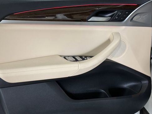 Used 2024 BMW X3 sDrive30i w/ Convenience Package w/ZPA image 13