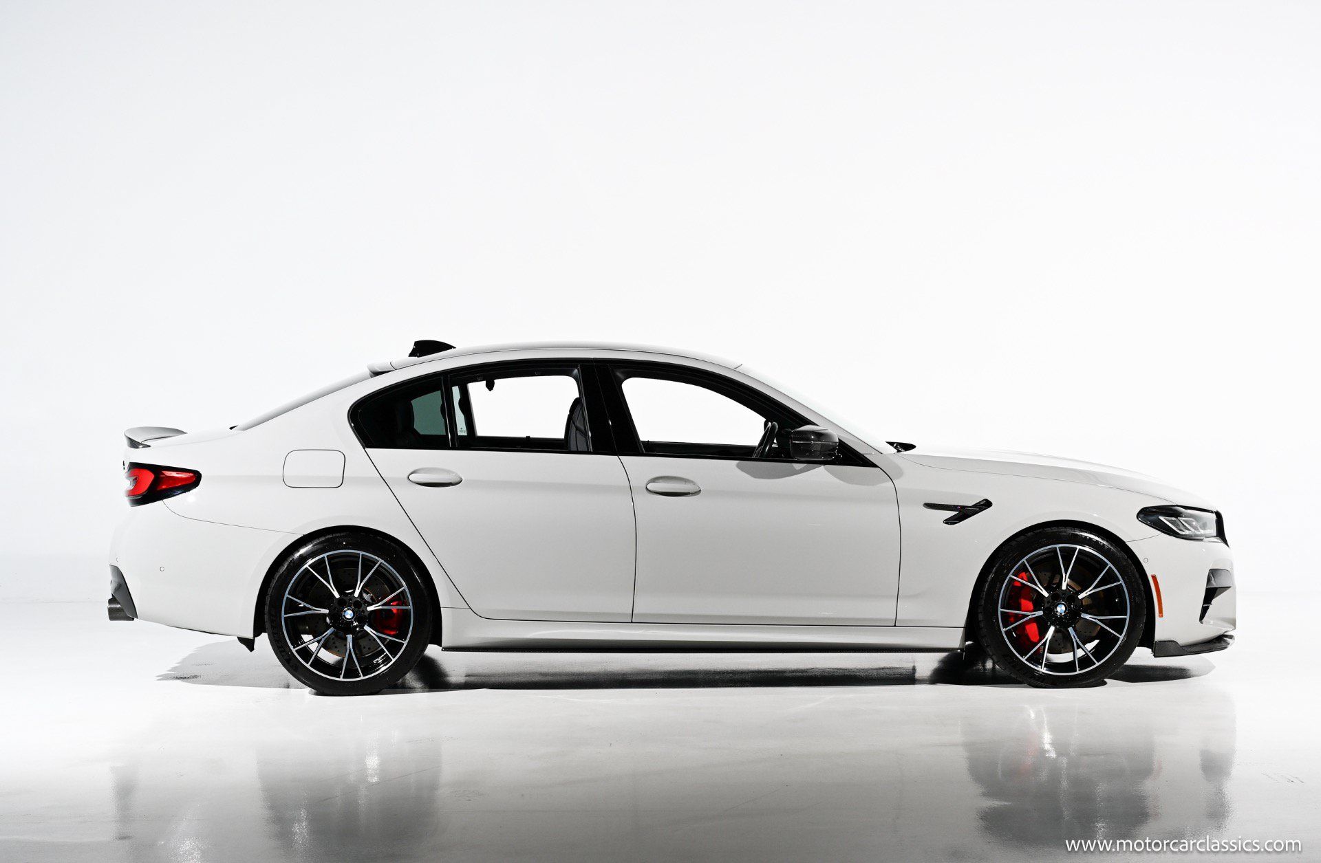 Used 2021 BMW M5 w/ Competition Package AWD/4WD image 9