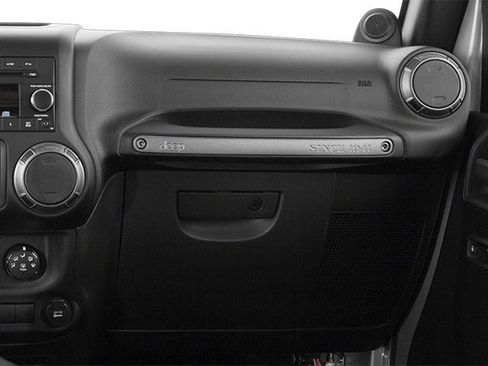 Used 2014 Jeep Wrangler Unlimited Sport AWD/4WD image 18
