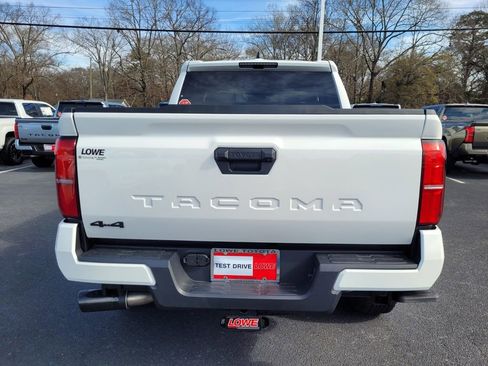 New 2026 Toyota Tacoma TRD Off-Road image 8