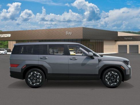 New 2026 Hyundai Santa Fe SE image 7