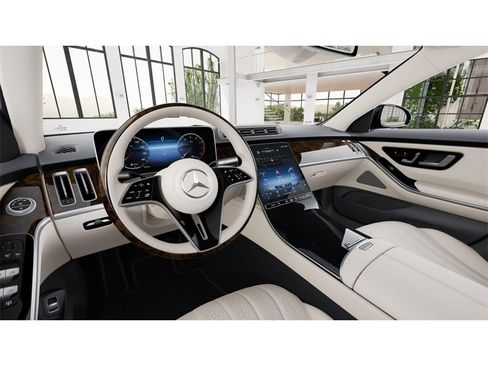 Used 2022 Mercedes-Benz S 500 4MATIC image 3