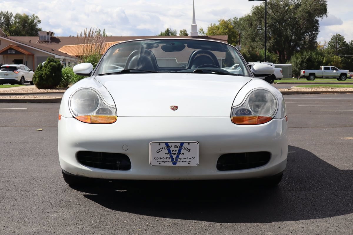 Used 1999 Porsche Boxster RWD image 13