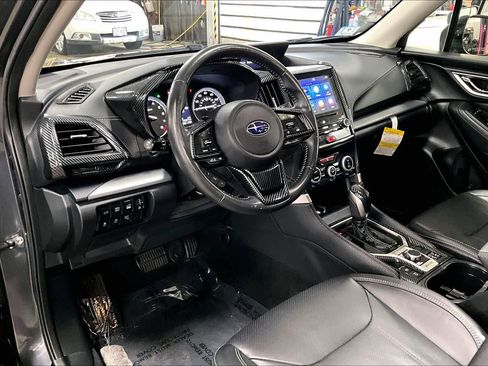 Used 2020 Subaru Forester Limited image 17