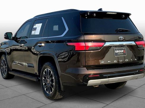 Used 2023 Toyota Sequoia Limited image 11