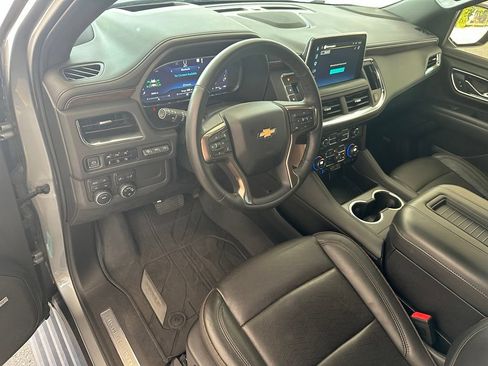 Used 2023 Chevrolet Tahoe High Country AWD/4WD image 14