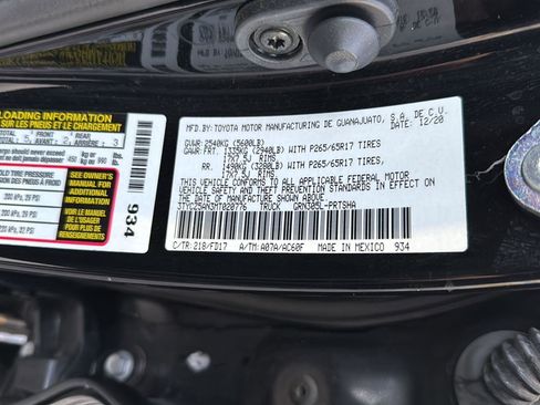 Certified 2021 Toyota Tacoma TRD Sport image 34