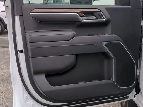 Certified 2026 Chevrolet Silverado 1500 LT w/ LPO, Liner Protection Package AWD/4WD image 25