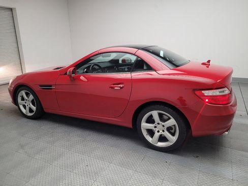 Used 2015 Mercedes-Benz SLK 250 w/ Premium Package image 3