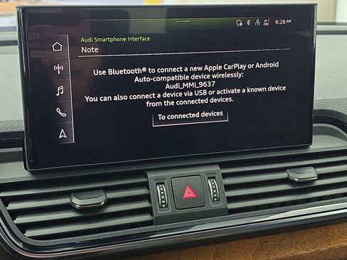 Used 2022 Audi Q5 2.0T Premium w/ Convenience Package image 21