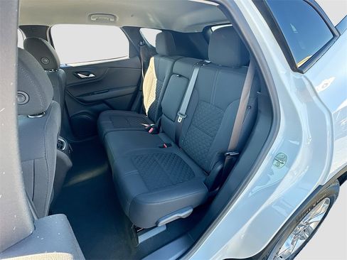 Used 2022 Chevrolet Blazer LT image 22