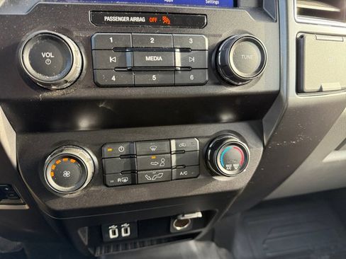 Used 2020 Ford F150 XLT image 22