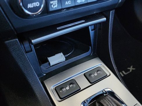 Used 2014 Acura ILX w/ Technology Package image 42