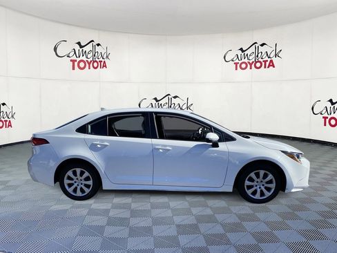 Used 2024 Toyota Corolla LE image 7