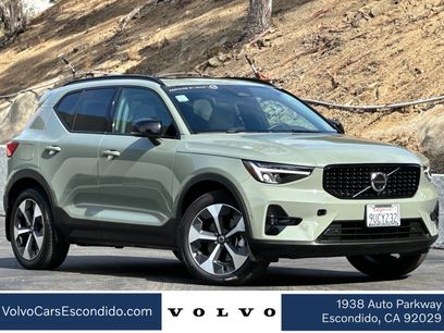 Certified 2025 Volvo XC40 B5 Plus