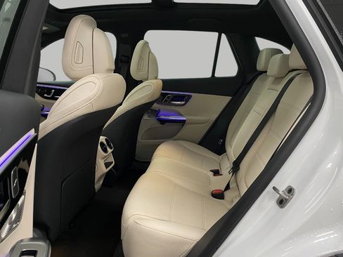 New 2026 Mercedes-Benz GLC 300 4MATIC image 29