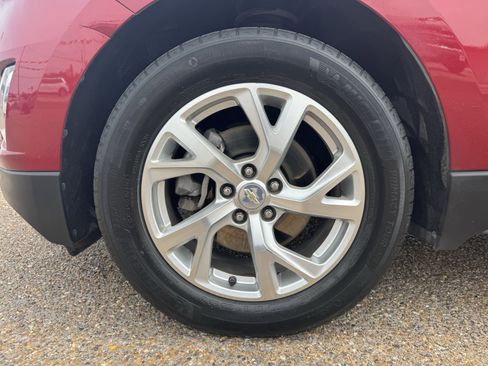 Used 2020 Chevrolet Equinox LT AWD/4WD image 7