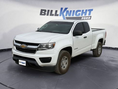 Used 2020 Chevrolet Colorado W/T image 1