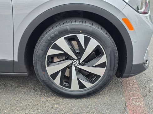 Used 2023 Volkswagen ID.4 Pro RWD image 7
