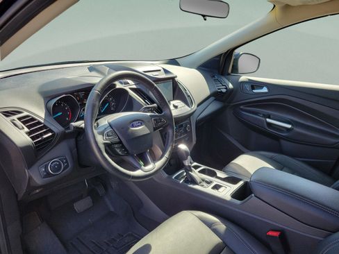 Used 2017 Ford Escape SE w/ SE Leather Comfort Package image 7