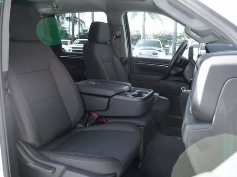 Used 2025 Chevrolet Silverado 3500 LT w/ Convenience Package image 36