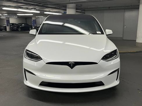Used 2023 Tesla Model X AWD/4WD image 34