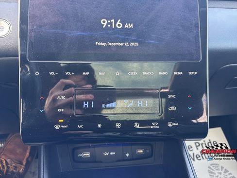 Used 2024 Hyundai Tucson Limited image 27