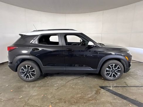 New 2025 Chevrolet TrailBlazer ACTIV w/ Convenience Package FWD image 27