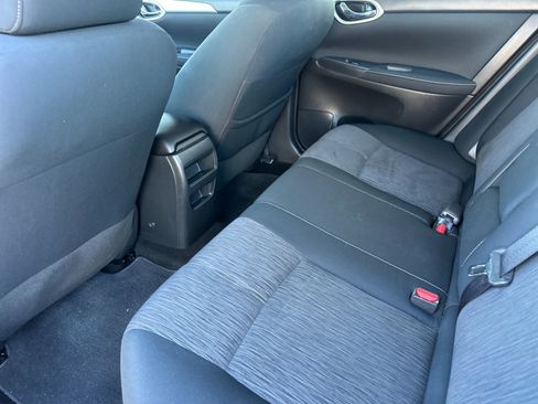 Used 2015 Nissan Sentra SV image 11
