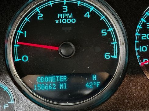 Used 2010 Chevrolet Silverado 1500 LTZ image 13