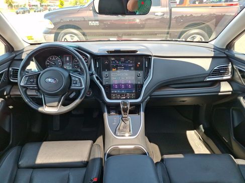Used 2022 Subaru Outback Limited AWD/4WD image 12