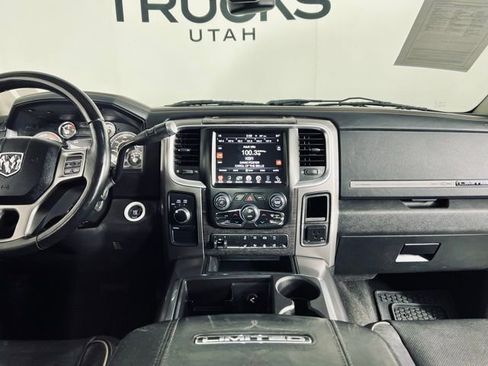 Used 2014 RAM 3500 Laramie Longhorn AWD/4WD image 35