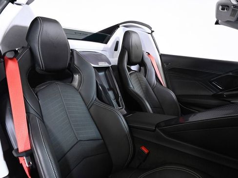 Used 2025 Chevrolet Corvette E-Ray AWD/4WD image 16