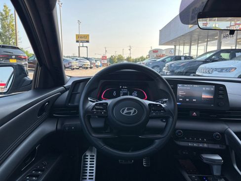 Used 2026 Hyundai Elantra Sport FWD image 33