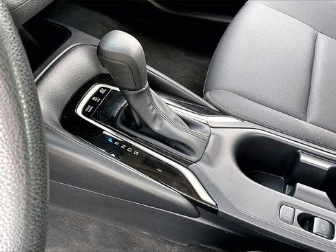 Used 2024 Toyota Corolla LE image 15