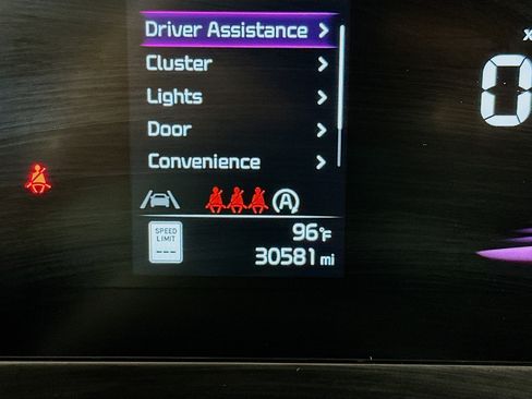 Used 2025 Kia Sportage LX FWD image 18