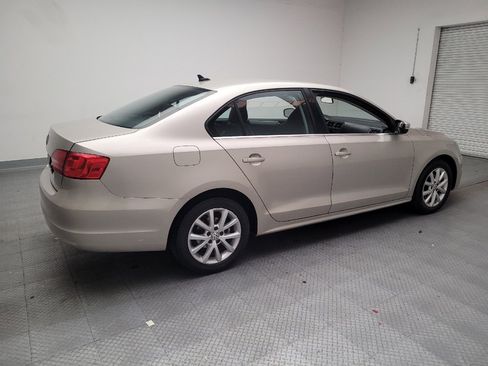 Used 2014 Volkswagen Jetta SE FWD image 10