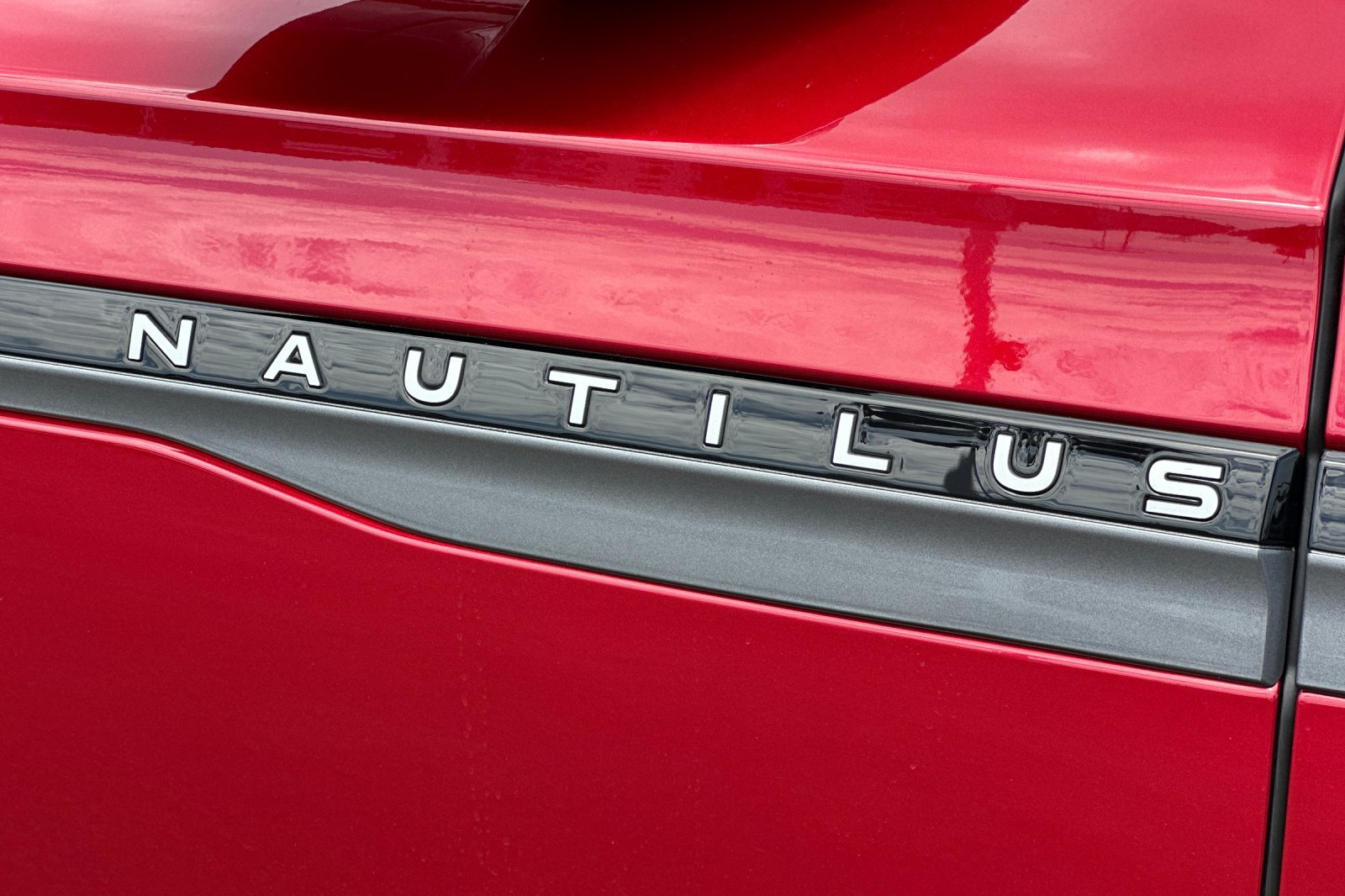 New 2026 Lincoln Nautilus Reserve w/ Jet Appearance Package AWD/4WD image 26