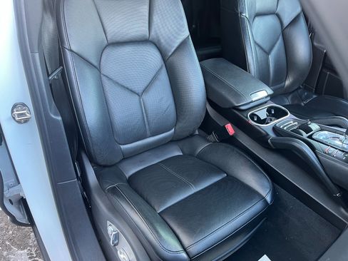 Used 2015 Porsche Cayenne Diesel image 22