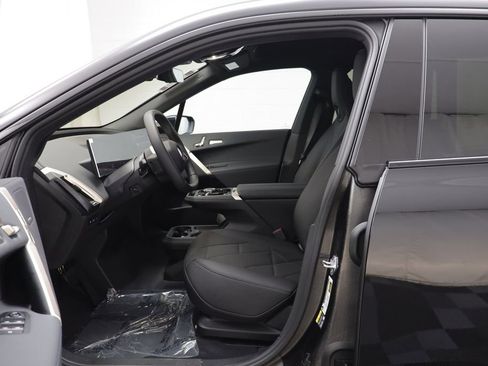 New 2026 BMW iX xDrive45 image 6