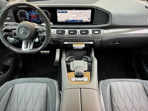 New 2026 Mercedes-Benz GLE 53 AMG 4MATIC Coupe image 12